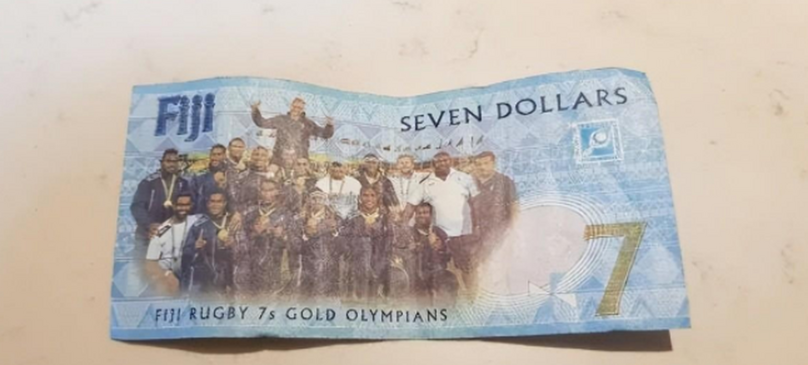 斐币(斐币美金汇率)