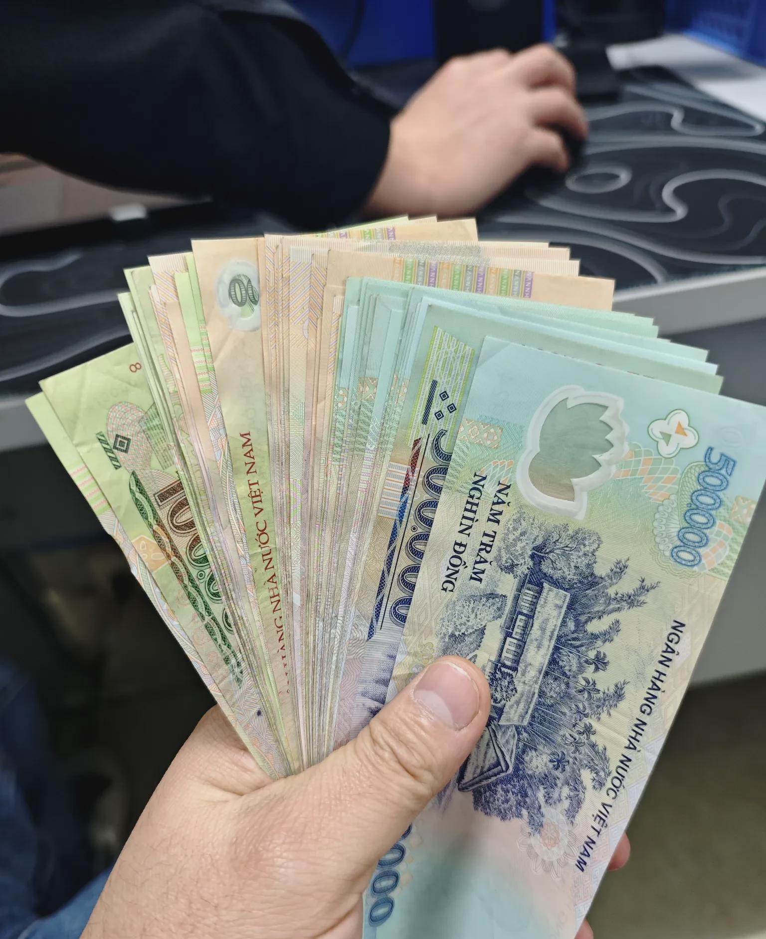 中产币(中产币cmi的白皮书)