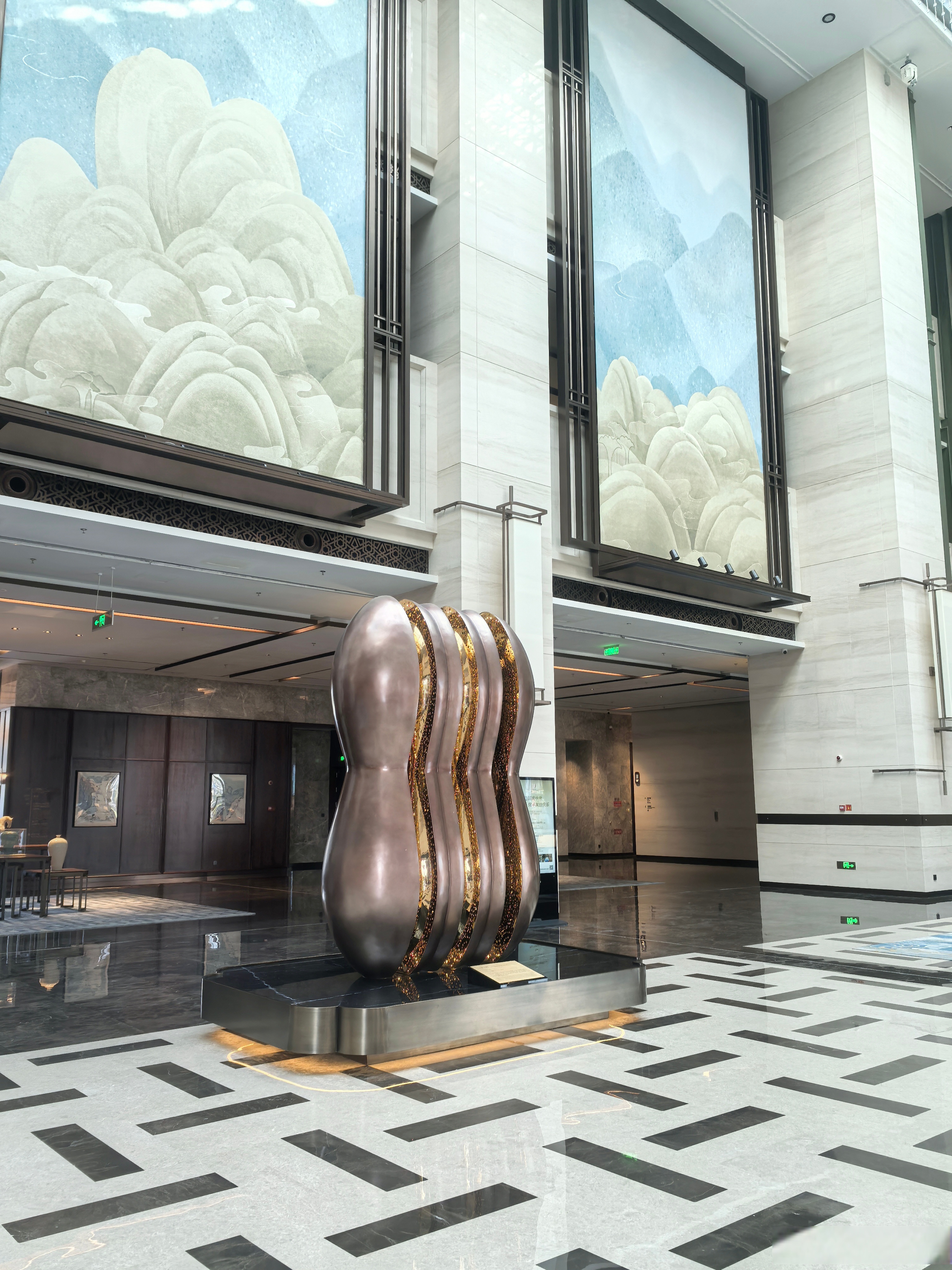 上海贵金属交易中心(上海贵金属交易中心正规吗)